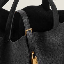 Load image into Gallery viewer, HERMES 2025 Sac Picotin Lock 26 Clemence Leather Bag - Noir / GHW