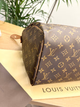 Load image into Gallery viewer, LOUIS VUITTON Monogram Speedy 30 Satchel Bag