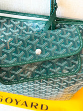Load image into Gallery viewer, π NEW! 2025 GOYARD Saint Louis GM Canvas Leather Tote Bag / Green