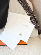 Load image into Gallery viewer, HERMES 2025 Sac Picotin Lock 26 Clemence Leather Bag - Noir / GHW