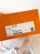 Load image into Gallery viewer, HERMES 2024 Swift Calfskin Leather Mini Lindy Handbag / White / GHW