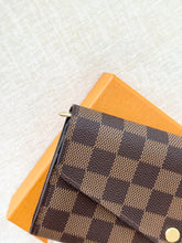 Load image into Gallery viewer, LOUIS VUITTON Damier Ebene Sarah Wallet