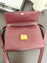 Load image into Gallery viewer, GUCCI Zumi Grain Leather Shoulder Bag in Burgundy