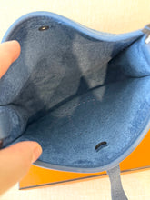 Load image into Gallery viewer, HERMES 2025 Evelyne TPM 16 Clemence Leather Amazone Bag / Bleu Tie / PHW