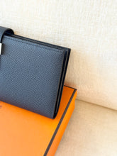 Load image into Gallery viewer, HERMES 2022 Bearn Wallet in Bleu Indigo / Epsom Leather