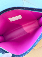 Load image into Gallery viewer, LOUIS VUITTON 2025 LV x TM Takashi Murakami Monogram Toiletry Pouch 26 - Large