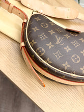 Load image into Gallery viewer, LOUIS VUITTON 2024 Monogram Croissant MM Shoulder Bag