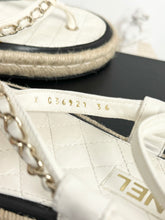 Load image into Gallery viewer, ▪️SOLD▪️CHANEL Lambskin Chain CC Thong Espadrille Sandals in White (EU36)