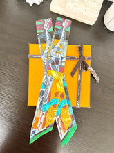 Load image into Gallery viewer, HERMES Silk Twilly Bandeau Set - Multicolour