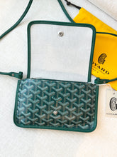 Load image into Gallery viewer, π NEW! 2025 GOYARD Plumet Pocket Canvas Leather Crossbody Bag / Green
