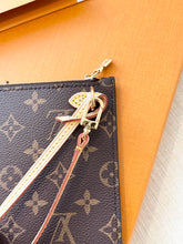 Load image into Gallery viewer, π LOUIS VUITTON 2025 LV x TM Takashi Murakami Monogram Pochette Wristlet Pouch