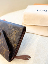 Load image into Gallery viewer, LOUIS VUITTON Monogram Canvas Victorine Compact Wallet