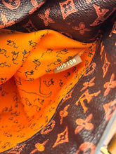 Load image into Gallery viewer, • LIMITED EDITION • LOUIS VUITTON Catogram City Steamer Cabas XXL Tote Bag