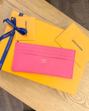 Load image into Gallery viewer, LOUIS VUITTON 2024 Canvas Credit Card Holder in Pondichery Pink