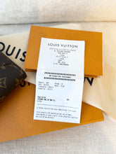Load image into Gallery viewer, π NEW!! LOUIS VUITTON 2025 Monogram Kirigami Organizer / Gaston Blue