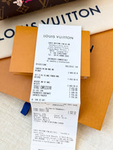 Load image into Gallery viewer, LOUIS VUITTON 2025 LV x TM Takashi Murakami Monogram Toiletry Pouch 19 - Medium