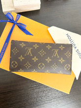 Load image into Gallery viewer, LOUIS VUITTON Monogram Josephine Wallet in Fuchsia