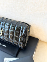 Load image into Gallery viewer, SAINT LAURENT 2024 Cassandre Matelassé Carré Pouch on Chain / Black