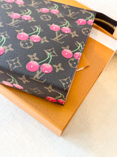 Load image into Gallery viewer, π LOUIS VUITTON LV x TM Takashi Murakami Monogram Cherry Toiletry Pouch