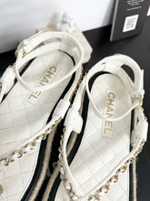 Load image into Gallery viewer, ▪️SOLD▪️CHANEL Lambskin Chain CC Thong Espadrille Sandals in White (EU36)