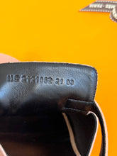 Load image into Gallery viewer, HERMES Suede Cute High Heel Sandals - (EU)37.5