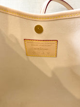 Load image into Gallery viewer, LOUIS VUITTON 2025 LV x TM Takashi Murakami CarryAll PM Monogram Shoulder Bag