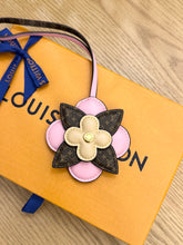 Load image into Gallery viewer, LOUIS VUITTON 2024 Pink and Brown Flower Bag Charm in Rose Clair