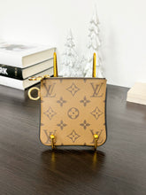 Load image into Gallery viewer, LOUIS VUITTON 2020 Monogram Reverse Square Pouch