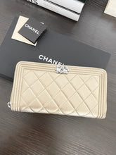 Load image into Gallery viewer, CHANEL Boy Medium Metallic Zipped Wallet in Gold