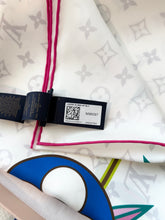 Load image into Gallery viewer, LOUIS VUITTON 2025 LV x TM Monogram Superflat Square 90