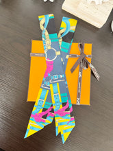 Load image into Gallery viewer, HERMES Silk Twilly Bandeau Set - Multicolour