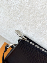 Load image into Gallery viewer, LOUIS VUITTON Epi Leather Pochette Accessoires / Black