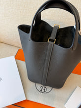 Load image into Gallery viewer, ✨NEW✨2025 Hermes Picotin 18 Clémence / Dark Bronze / Gold Hardware
