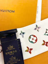 Load image into Gallery viewer, ▪️SOLD▪️LOUIS VUITTON 2022 Monogram LV Garden Silk Bandeau - Pink