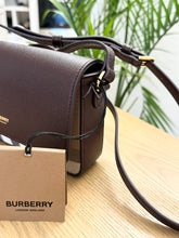 Load image into Gallery viewer, BURBERRY Calfskin House Check Tartan Mix Hampshire Crossbody Bag in Burgundy
