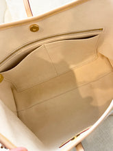 Load image into Gallery viewer, LOUIS VUITTON 2025 LV x TM Takashi Murakami CarryAll PM Monogram Shoulder Bag