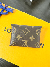 Load image into Gallery viewer, LOUIS VUITTON Kirigami Pochette Monogram Card Holder
