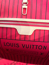 Load image into Gallery viewer, LOUIS VUITTON 2024 Monogram Neverfull MM Monogram Tote / Cherry