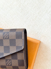 Load image into Gallery viewer, LOUIS VUITTON Damier Ebene Sarah Wallet