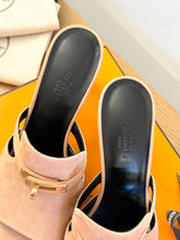Load image into Gallery viewer, HERMES Suede Cute High Heel Sandals - (EU)37.5