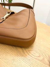 Load image into Gallery viewer, ~ BRAND NEW ~ GUCCI 2024 Jackie 1961 Medium Shoulder Bag in Cuir Leather