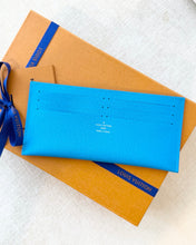 Load image into Gallery viewer, đź’™NEW!!  LOUIS VUITTON 2025 Canvas Credit Card Holder / Gaston Blue