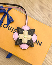 Load image into Gallery viewer, LOUIS VUITTON 2024 Pink and Brown Flower Bag Charm in Rose Clair