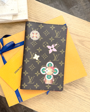 Load image into Gallery viewer, LOUIS VUITTON 2024 Limited Edition Monogram Canvas Emily Notebook Cover MM