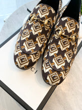 Load image into Gallery viewer, GUCCI Men’s Geometric G Print Loafers US9