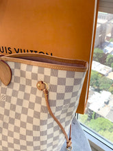 Load image into Gallery viewer, Louis Vuitton 2021 Neverfull GM Damier Azur Tote In Rose Ballerine