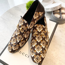 Load image into Gallery viewer, GUCCI Men’s Geometric G Print Loafers US9