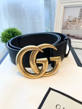 Load image into Gallery viewer, GUCCI Double G Buckle Wide Leather Belt In Black 80/32