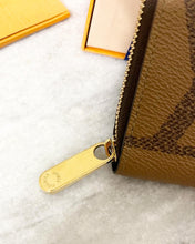 Load image into Gallery viewer, LOUIS VUITTON Giant Monogram Reverse Canvas Zippy Wallet