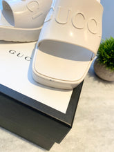 Load image into Gallery viewer, GUCCI Women's Rubber Slide Sandal - White - EU (39)